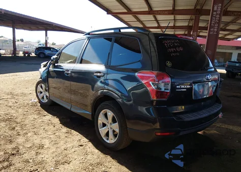 2015 Subaru Forester 2.5I Premium из США, поврежденный, VIN JF2SJADC0FH437900